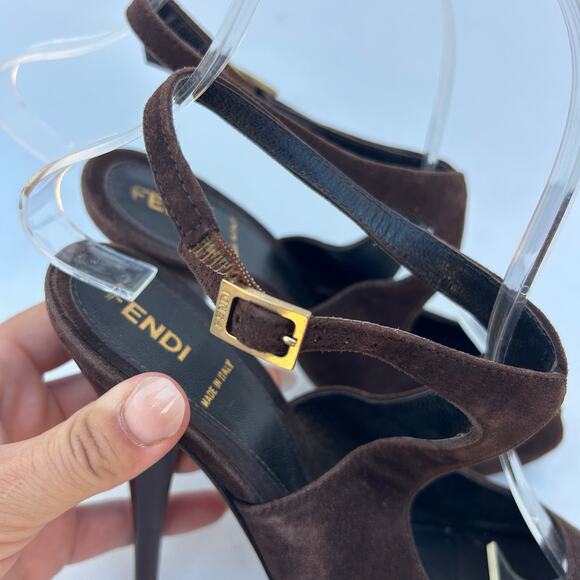 Vintage Y2K Fendi Chocolate Brown Suede Platform Peep Toe Heels 6.5 Pumps 36.5 - Picture 9 of 9